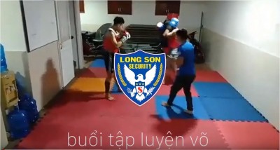 Buổi luyện tập võ nâng cao thể lực và kỹ năng của các chiến sĩ Long Sơn